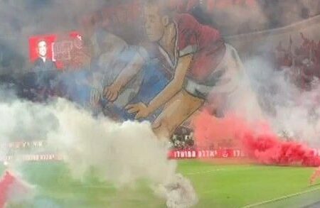 Israel sub asediu: derby-ul Tel Avivului, suspendat după ciocniri între fani și poliție