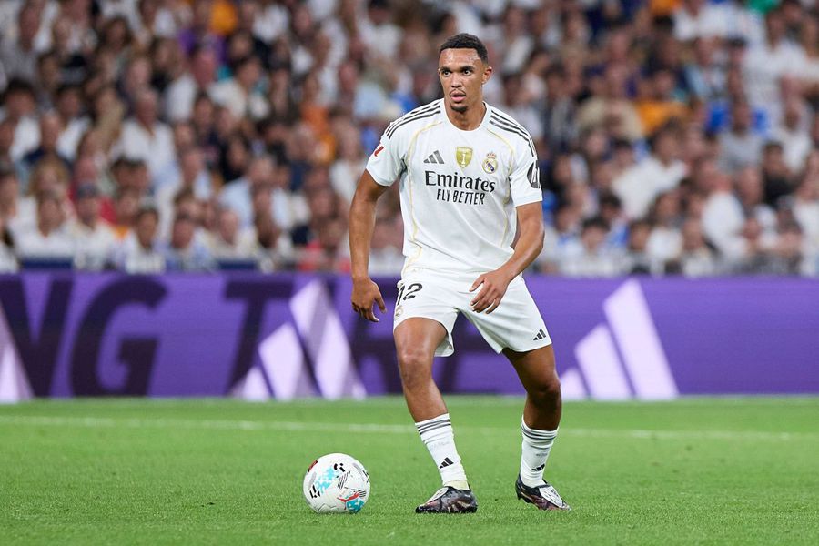 Legenda lui Liverpool îl critică pe Trent Alexander-Arnold: „Și-a asumat un risc, eu nu aș fi făcut-o”