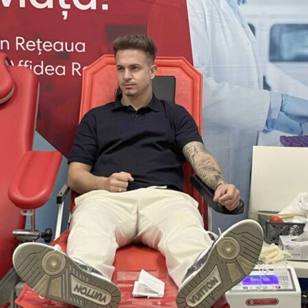 Dinamo „luptă” pentru viață » 4 jucători au făcut un gest emoționant