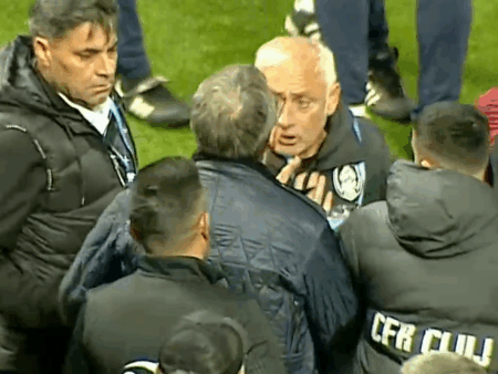 Eugen Neagoe a detaliat incidentul în care l-a împins pe Mandorlini: „Vrei să mă intimidezi?”