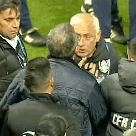 Eugen Neagoe a detaliat incidentul în care l-a împins pe Mandorlini: „Vrei să mă intimidezi?”