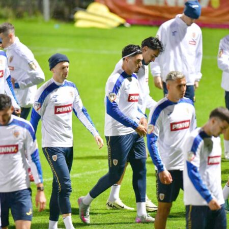 Lucescu anunță o surpriză în primul 11 pentru finala cu Bosnia: „Bineînțeles, poate juca”