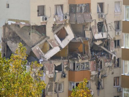 „A rămas fără apartament și fără bunurile personale”