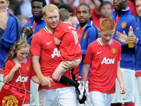 „Începuturi dificile: Paul Scholes despre cum dizabilitatea fiului său, Aiden, i-a transformat întreaga viață”