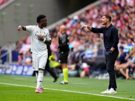 Vinicius Jr. a perturbat atmosfera chiar și la 5-0! » Tensiunile crescute în vestiarul lui Xabi Alonso devin tot mai îngrijorătoare.
