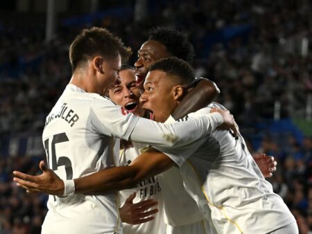 GALERIE FOTO: Real Madrid învinge cu dificultate la Getafe, după ce gazdele au terminat meciul cu 9 jucători » Cum se prezintă clasamentul din Spania înainte de „El Clasico”