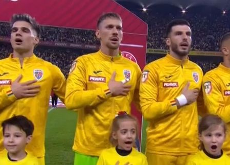 Interpretare deosebită a imnului României înainte de meciul cu Austria