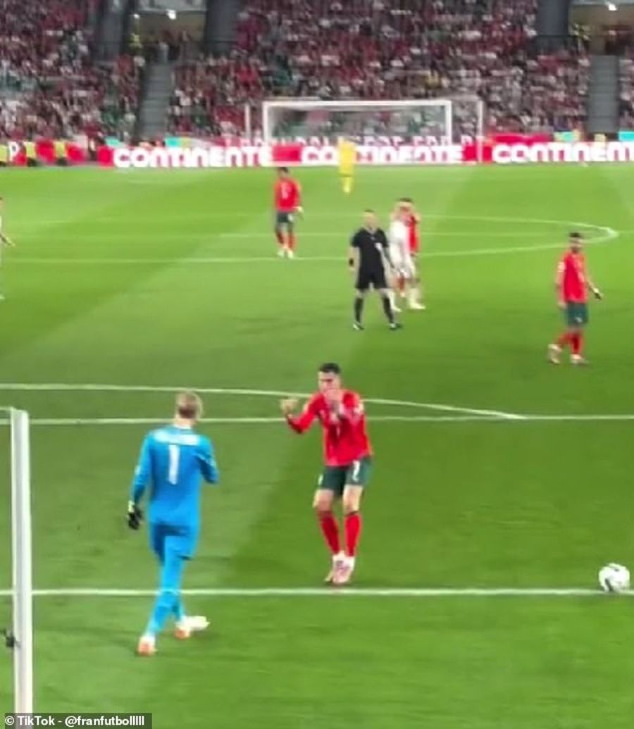 Orgoliu XXL! Cristiano Ronaldo, dispută aprinsă cu portarul Irlandei
