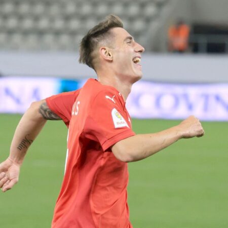 A „spart gheața”! Primele goluri pentru Dinamo, la peste un an de la transfer