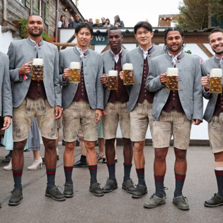Bayern Munchen sărbătorește cele 10 victorii consecutive la Oktoberfest! „Acum e momentul să bem bere!”