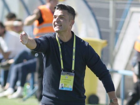 Etapa a 9-a din Liga 2! Șapte meciuri încep de la 11:00, iar Corvinul – Steaua la 12:30