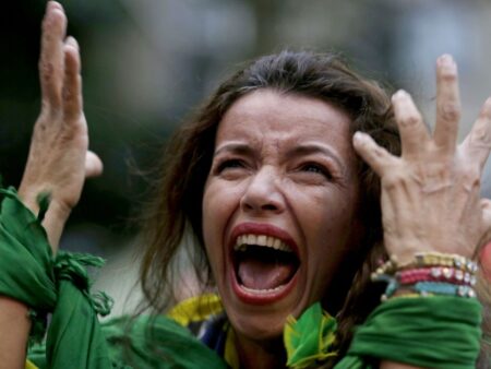Brazilia, asfixiată de datorii, vinde un stadion emblematic: furia publicului generează un scandal exploziv.