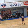 Caz scandalos în sportul românesc! Antrenorul a agresat un jucător cu pumnul în timpul meciului. Ce s-a întâmplat ulterior?
