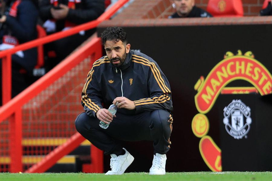 Ruben Amorim, antrenorul lui Manchester United. Fostul antrenor al lui Manchester City e dispus să-l înlocuiască pe Ruben Amorim la Manchester United