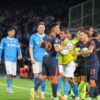 Scandal de insulte și gesturi obscene în timpul meciului Napoli