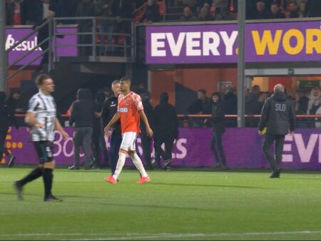 Tensiuni înaintea unui meci din Liga I » Arbitrul a trimis toți jucătorii la vestiare