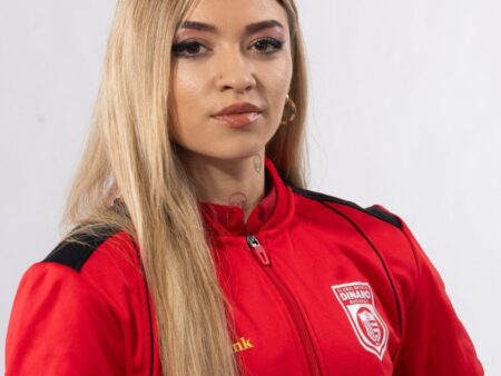 Mihaela Cambei a câștigat azi TOATE medaliile de aur la Campionatul European! O demonstrație de forță din partea dinamovistei