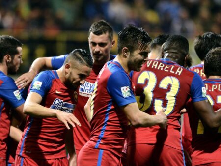 Fostul jucător de la FCSB își aduce aminte: „Mă simțeam pierdut pe teren. Picioarele îmi tremurau!”