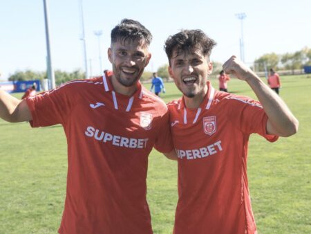 CS Dinamo – FC Dinamo, un duel istoric în Cupa României! Urmărește LIVE TEXT pe Sport.ro de la ora 21:00.