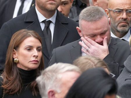 Wayne Rooney, în lacrimi » Multe vedete au venit să-i spună rămas bun