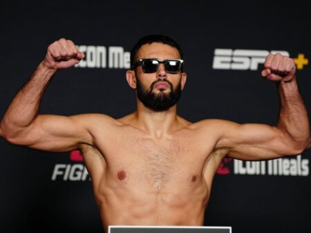 Daniel Frunză, favorit al președintelui UFC, va lupta duminică dimineața pe VOYO