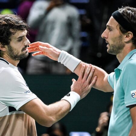 Finala verii în Masters-ul de la Shanghai, reluată la Paris în turul 2, cu același câștigător: Valentin Vacherot