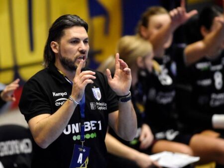 Rapid – CSM București, în direct de la 17:30, Liga Florilor, pe Pro Arena și VOYO