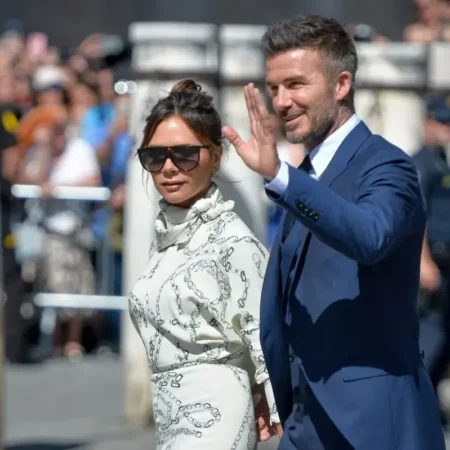 Cum se simte Victoria Beckham în legătură cu conflictul cu fiul ei? Informații recente din cercul său apropiat.