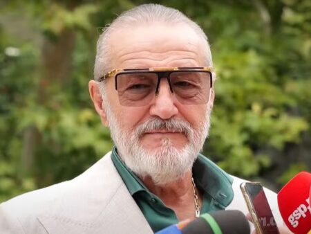 După victoria de 2-0 cu U Cluj, Gigi Becali își menține patru clienți: „Foarte slabi, la un nivel foarte jos!”