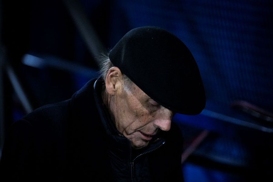 Miguel Angel Russo, antrenorul lui Boca Juniors, la meciul cu Racing din august Alertă medicală maximă la Boca Juniors » Antrenorul Miguel Angel Russo se află în stare gravă la domiciliu!