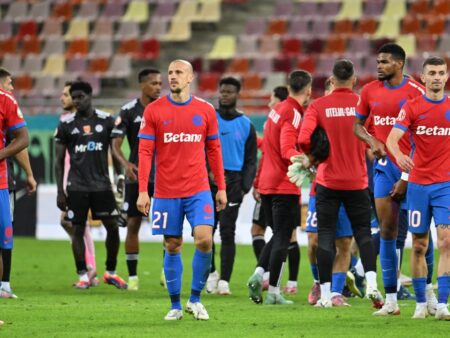 Schimbare de ultim moment la FCSB! Decizia anunțată înaintea meciului cu Bologna