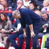 Nottingham Forest l-a înlocuit pe fostul antrenor al lui Drăgușin, demis după doar 39 de zile