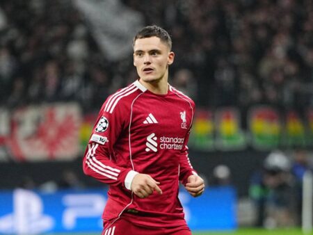 Brentford – Liverpool, la ora 22:00, pe VOYO! „Cormoranii” vin după trei înfrângeri consecutive în Premier League.