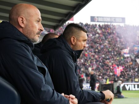 Bologna a făcut anunțul! Cine va antrena echipa în meciul cu FCSB, după internarea de urgență a lui Vincenzo Italiano