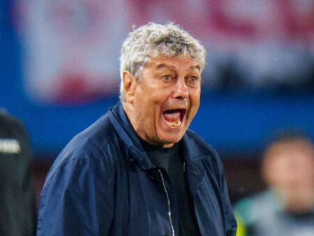 Lucescu, disperat: atacantul convocat lipsește complet de la echipa de club!