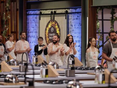 „Fie omorâți un chef, fie primiți aplauze de la doi!” – provocarea care dă viață bucătăriei MasterChef! Astăzi, de la ora 20:30, la PRO TV și pe VOYO.