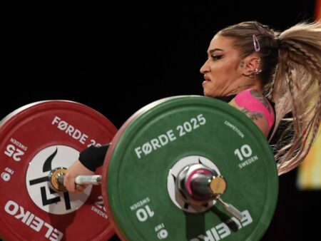 Mihaela Cambei, sportiva anului 2025 în România? Răspunsul triplei medaliate de la Campionatul Mondial de haltere