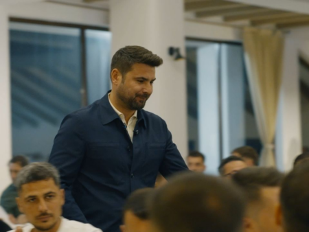 Adi Mutu a semnat: „Sperăm să devină mari jucători de fotbal”