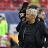 „Cum se joacă!” Discuția dintre Lucescu și Radu la finalul meciului cu Austria, surprinsă de microfoane
