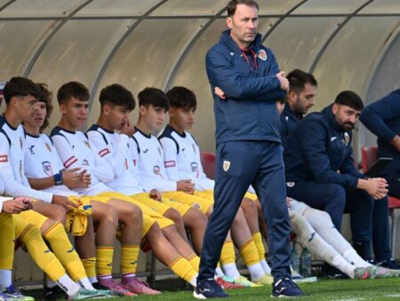 Fost antrenor la FCSB și Dinamo, învinge la debutul ca selecționer!
