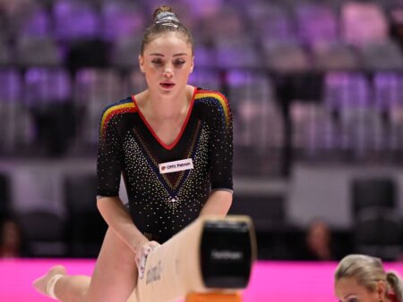 Spectacolul Continuă! Sabrina Voinea și Denisa Golgotă, finaliste la Campionatul Mondial de Gimnastică din Indonezia