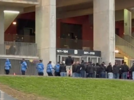„Foc la Arena Națională! Materiale pirotehnice descoperite la suporterii elvețieni înainte de FCSB – Young Boys: „Jandarmii au sosit din toate colțurile!”