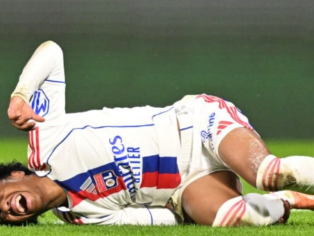 „Coșmarul FCSB-ului: dus pe targă după o accidentare terifiantă! Francezii au găsit deja un înlocuitor”