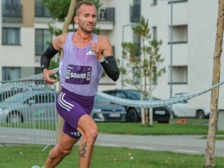 Recordul național al României la maraton, stabilit acum jumătate de secol, a fost doborât astăzi la Maratonul București!