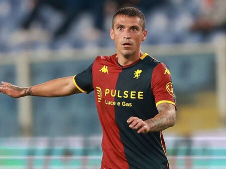 Anunțul italienilor privind Stanciu! Care este situația românului la Genoa?