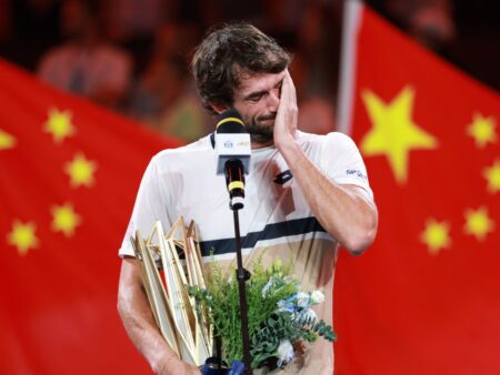 Visezi să devii milionar? Câte poziții a urcat revelația tenisului monegasc, Valentin Vacherot, în clasament după câștigarea trofeului la Shanghai.