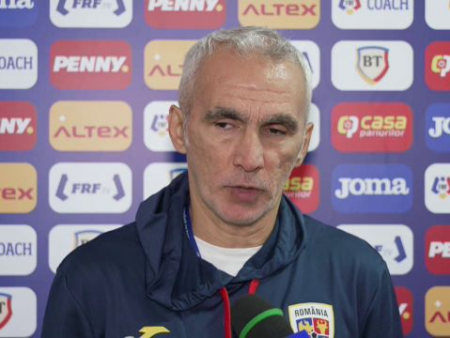 Adrian Iencsi analizează eșecul supărător cu Cehia: „Am avut frici, de aceea am luat această decizie”