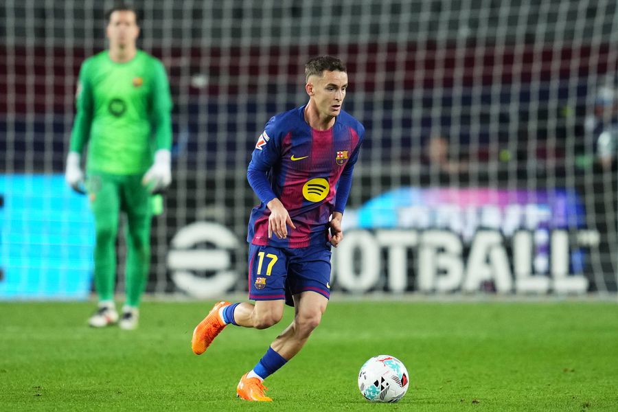 Marc Casado, jucând pentru Barcelona Arsenal și Chelsea luptă pentru transferul fotbalistului de la Barcelona