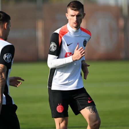 Liderul de la FCSB face un gest de apreciere: „A adus fotbalul românesc pe harta mondială” » Strategii pentru a opri starurile lui Basel: „Pot fi neutralizate”