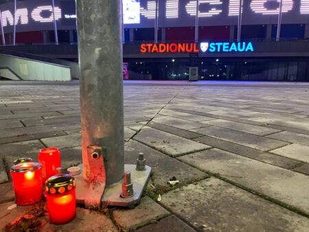 Omagii aduse lui Emeric Ienei în Ghencea și Oradea. Ce mesaj au lăsat „militarii” pe stadionul Steaua.